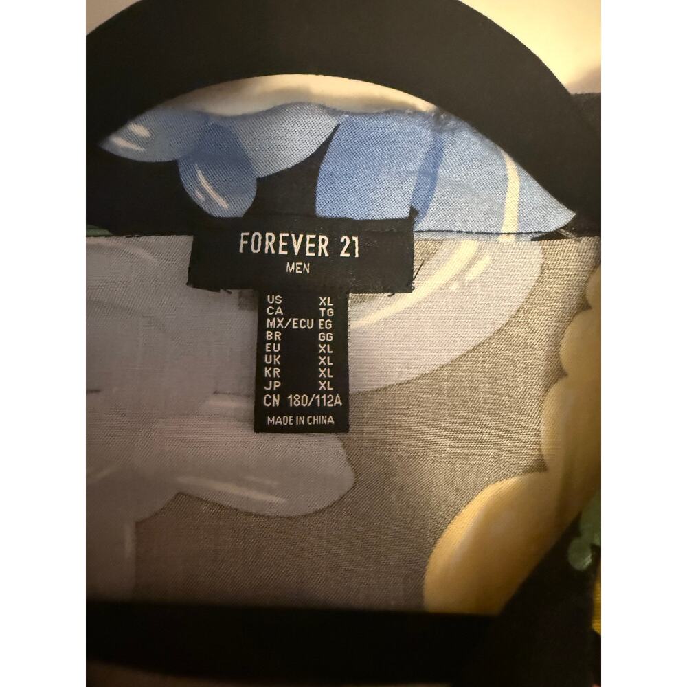 Forever 21 Men’s XL Balloon Animal Shirt | Bold Streetwear Y2K Party Vibe - Picture 2 of 7